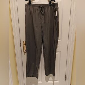 NWT AMAZON ESSENTIALS MENS TROUSERS